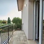 Mira Assisi Daire Bastia Umbra