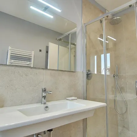 Apartment Mira Assisi *